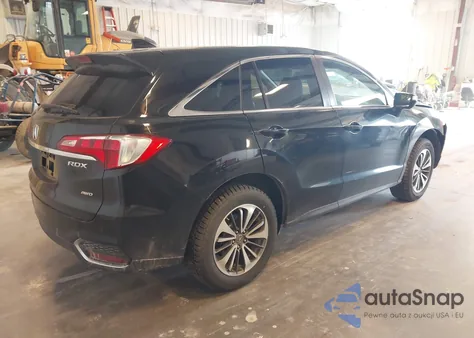 2017 Acura Rdx Advance Package z USA, uszkodzony, nr VIN 5J8TB4H72HL016731